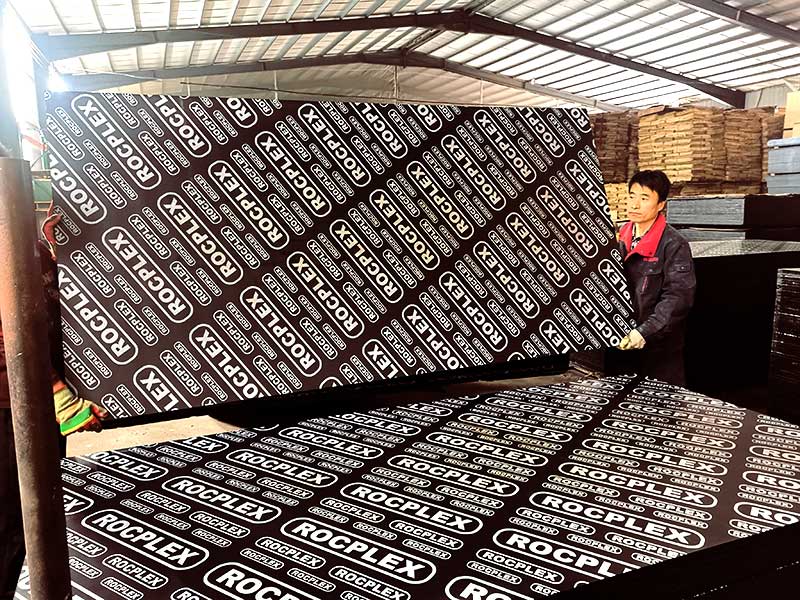film-faced-plywood https://www.plywood.cn/film-faced-plywood/