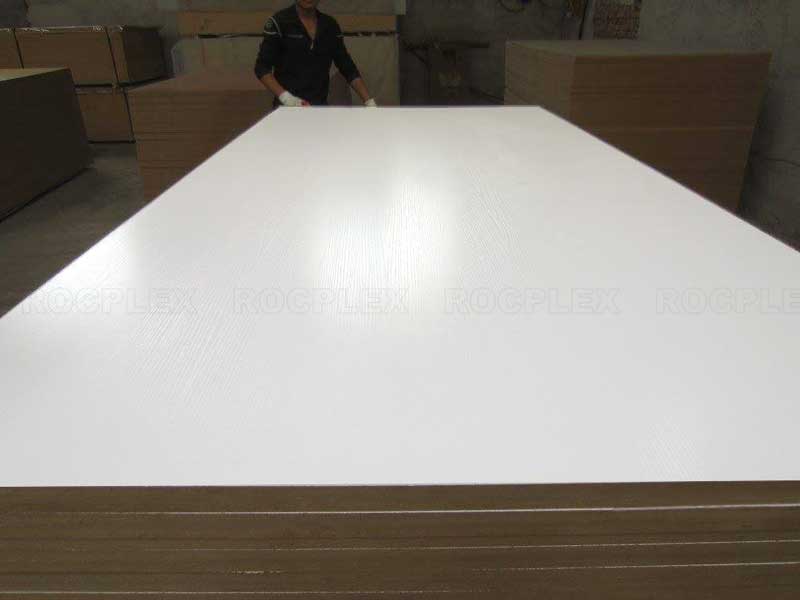 https://www.plywood.cn/melamine-mdf-board-2440122030mm-8-x-4-melamine-faced-mdf-panel-product/