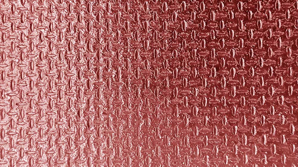 ROCPLEX Grid Pattern Truck Plywood; anti-slip phenolic film faced plywood sheets with grid pattern surface; waterproof sealed edge heavy-duty plywood for truck floors, trailers, and container decks; durable anti-slip flooring plywood panels for commercial vehicle transport from ROCPLEX.